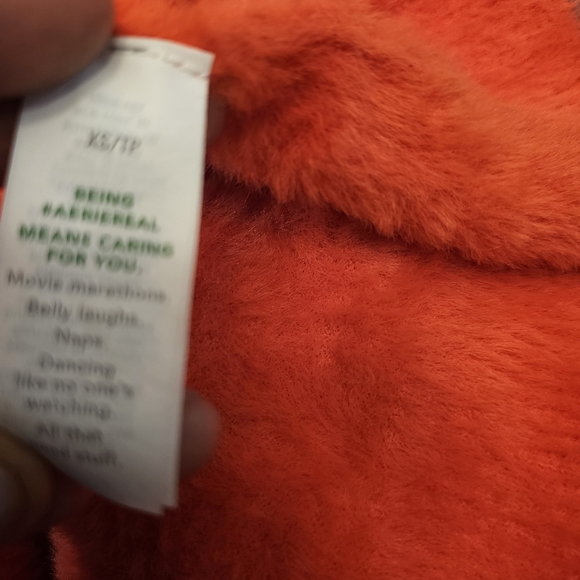 Aerie Furry Crew Sweater Size XS - Picture 10 of 10